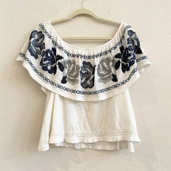 Free People To The Left Blouse Off Shoulder Ruffle Embroidered Ivory Blue Sz XS - Picture 3 of 12